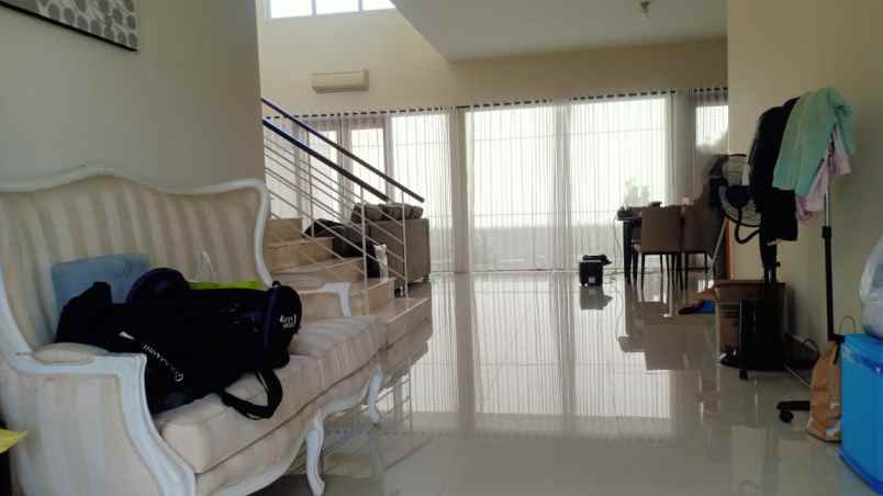 dijual rumah royal residence surabaya