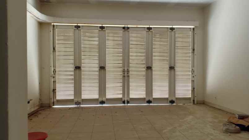 dijual rumah royal residence surabaya