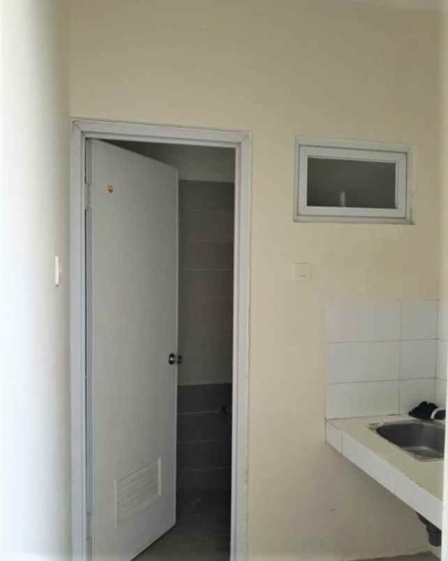 dijual rumah ruko descada perumahan