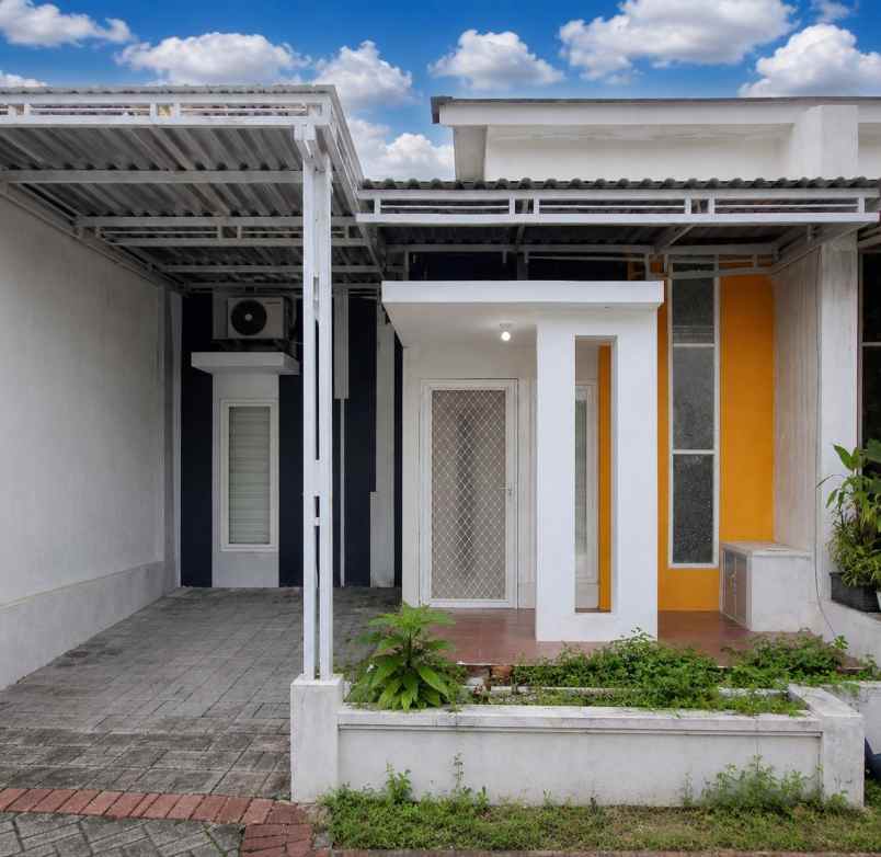 dijual rumah rumah wisata semanggi