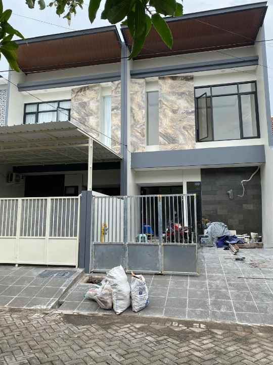 dijual rumah rungkut