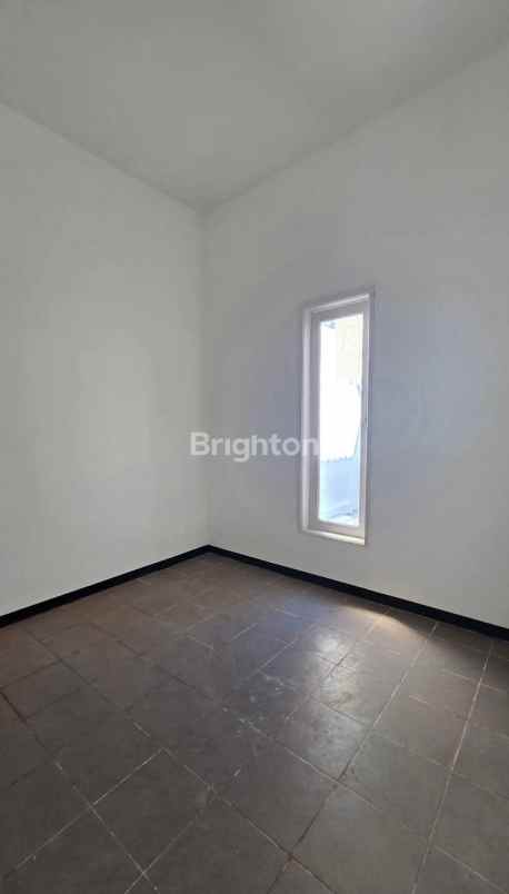 dijual rumah rungkut