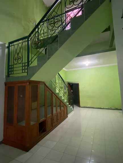 dijual rumah rungkut asri