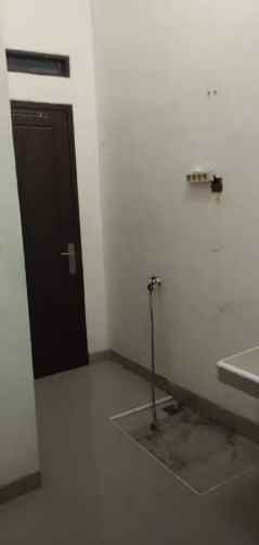 dijual rumah sawangan depok