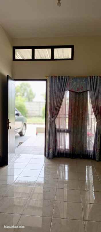 dijual rumah segara city cluster descada