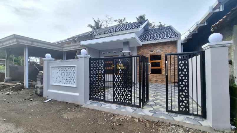 dijual rumah selomartani kalasan sleman