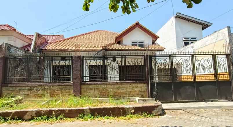 dijual rumah semalang indah