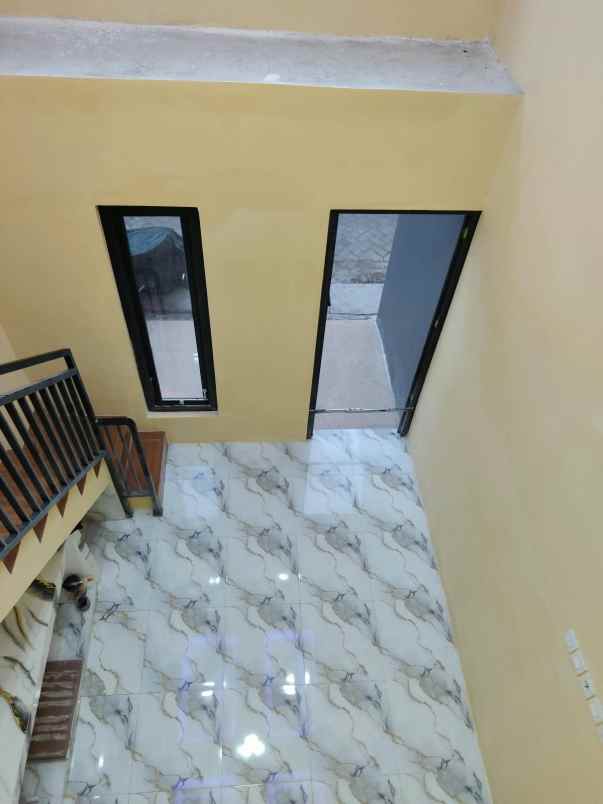 dijual rumah sememi jaya utara kec