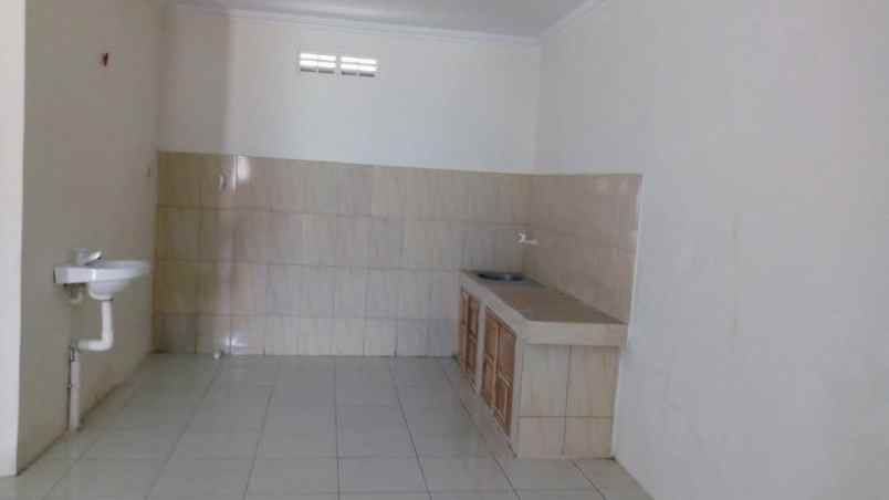 dijual rumah shm pbg di kaliurang km 10