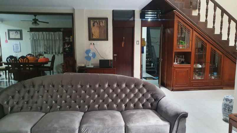 dijual rumah siap huni