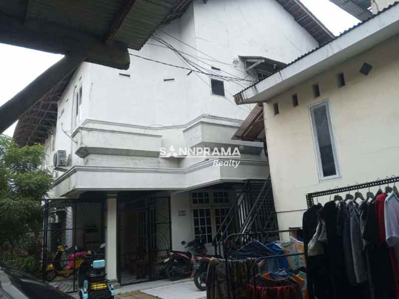 dijual rumah srengseng sawah