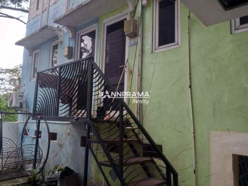 dijual rumah srengseng sawah