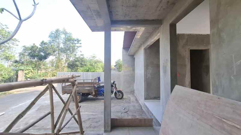 dijual rumah sukoharjo