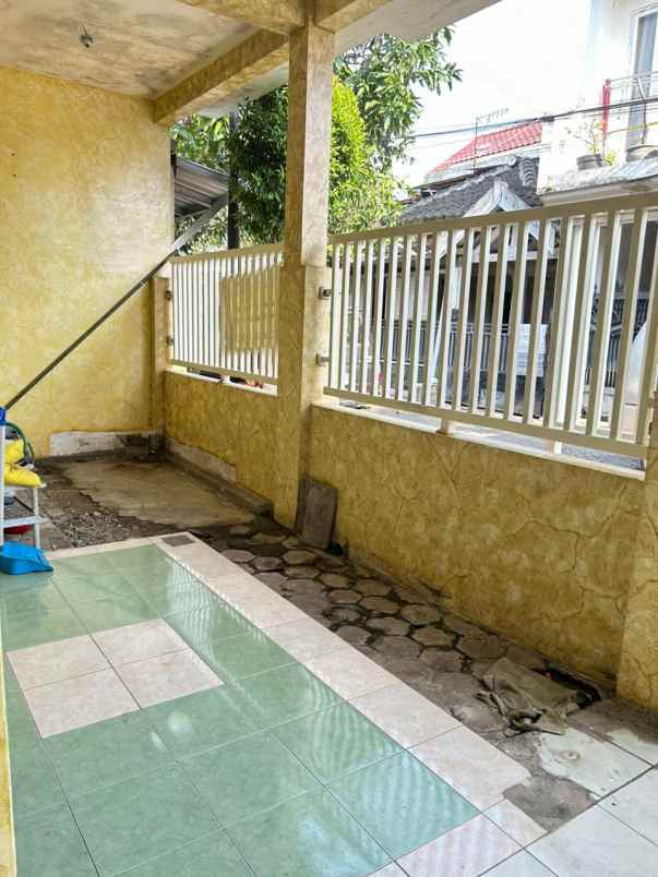dijual rumah sukun