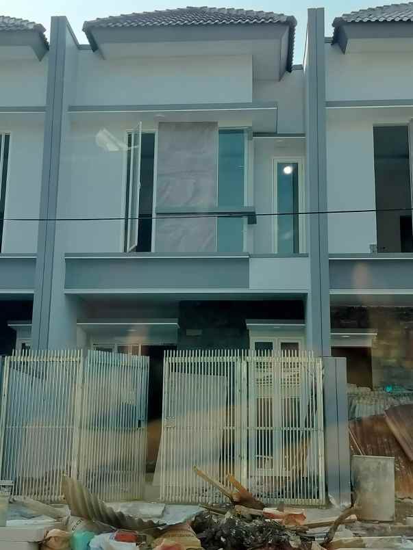 dijual rumah sutorejo surabaya