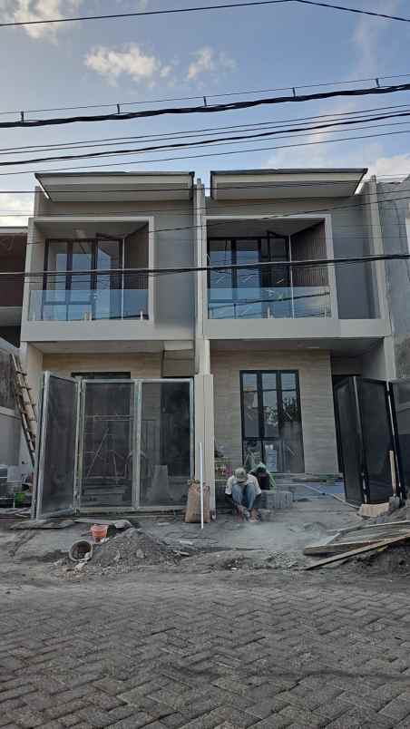 dijual rumah sutorejo surabaya