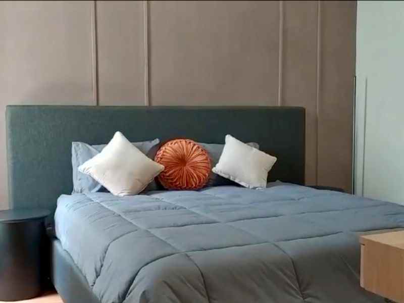 dijual rumah taman pinang indah