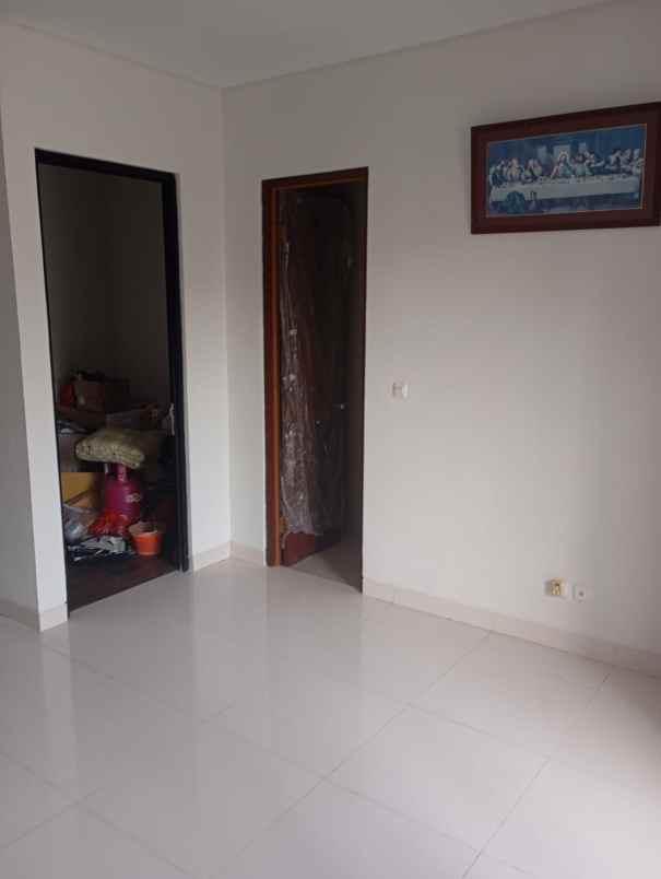 dijual rumah tangerang banten