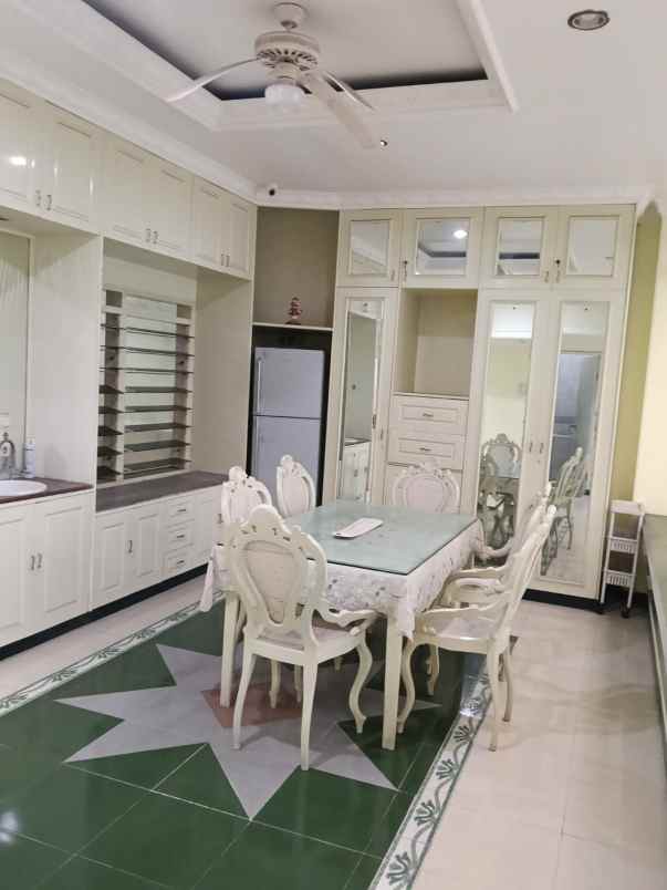 dijual rumah tanjungsari baru