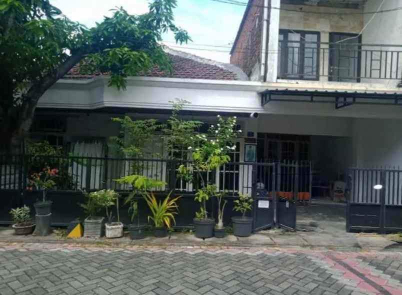 dijual rumah tenggilis mejoyo surabaya