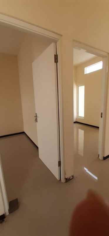 dijual rumah ulesari tirtomoyo malang