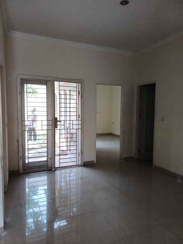 dijual rumah view golf kedaton suvarna padi tangerang