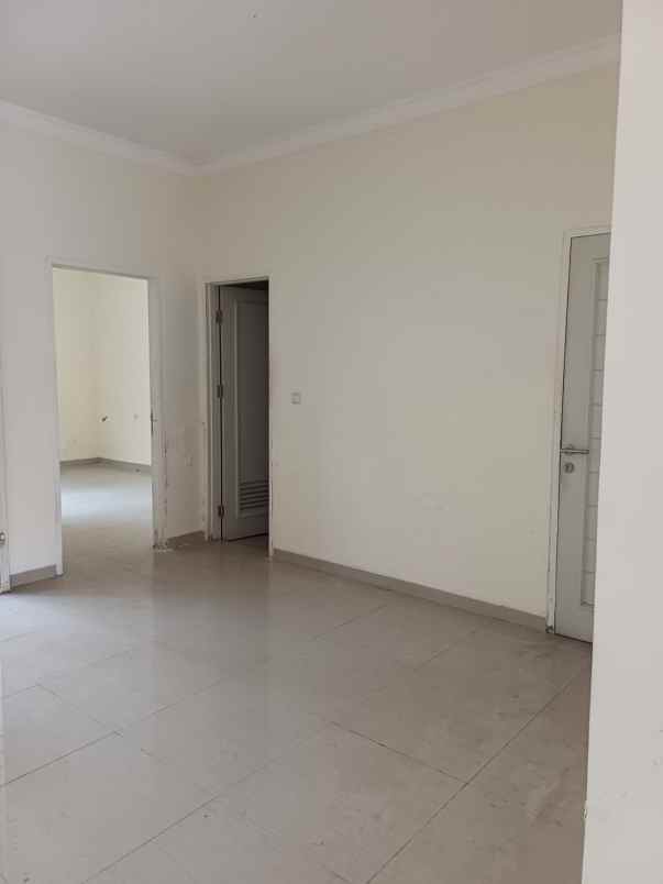 dijual rumah view golf kedaton suvarna padi tangerang