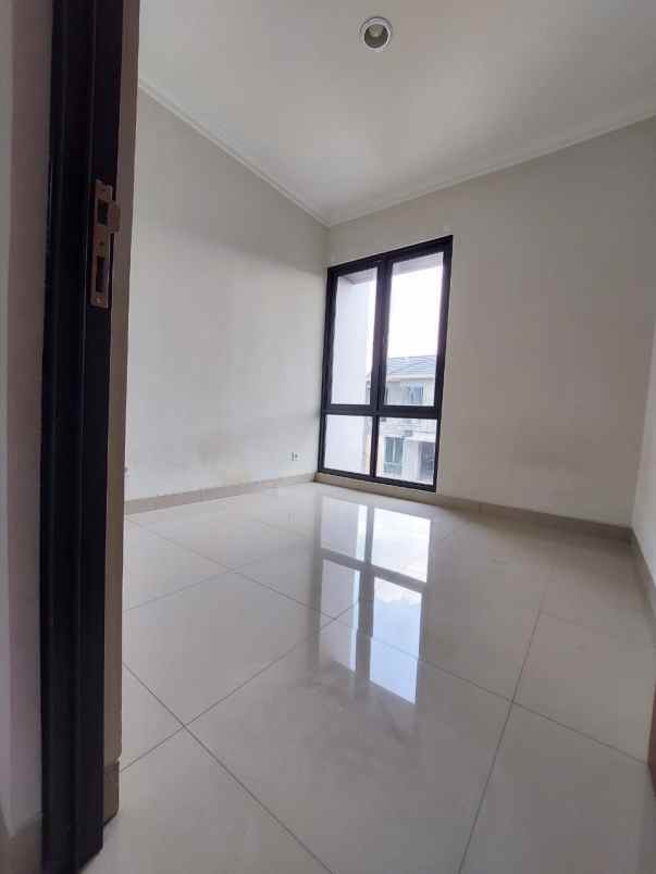 dijual rumah visalia kota wisata
