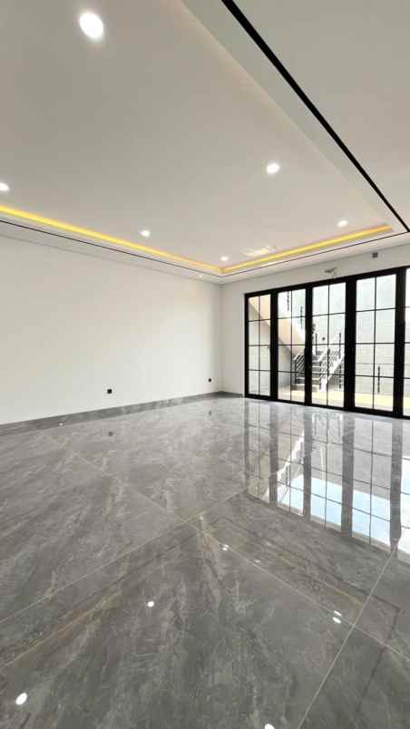 dijual rumah waterfront citraland