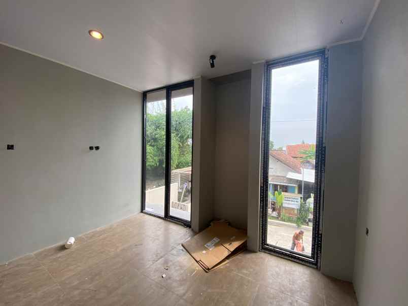 dijual rumah wedomartani ngemplak