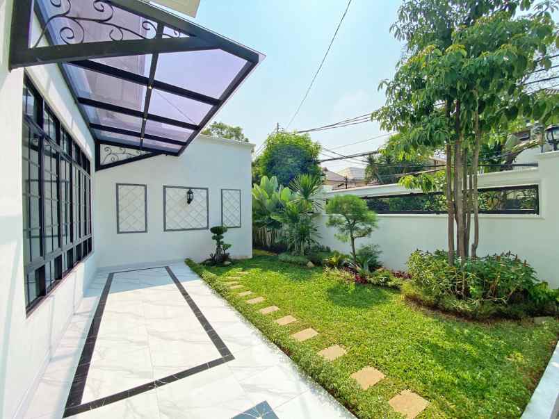 dijual rumah wijaya kusuma cilandak