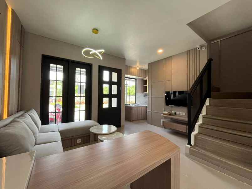 dijual rumah wisata bukit mas