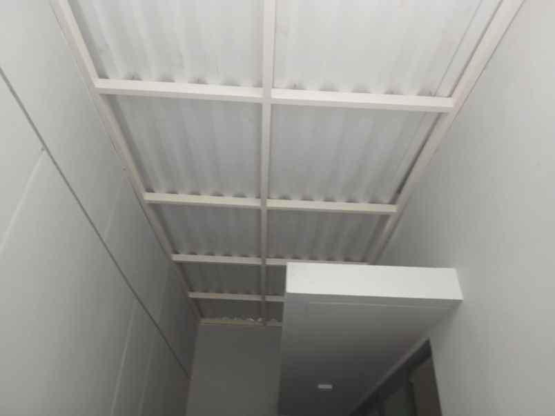 dijual rumah wisteria metland menteng