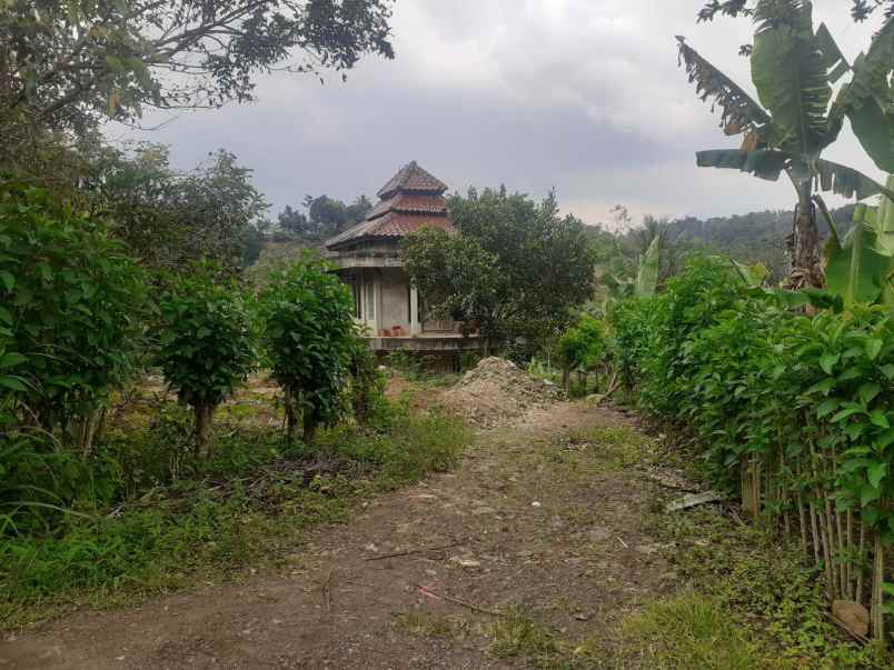 dijual tanah beserta rumah di cikidang sukabumi