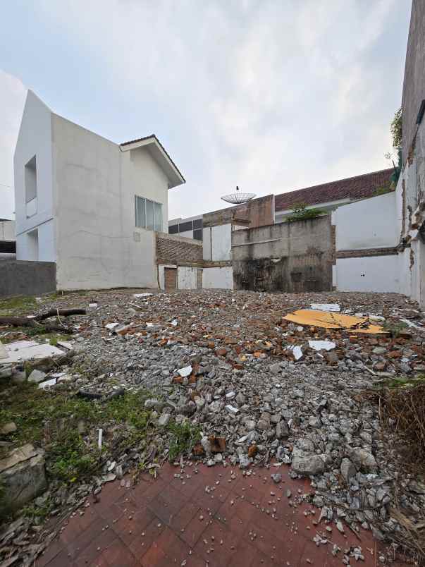 dijual tanah cipinang indah