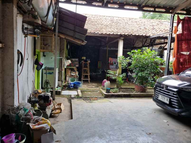 dijual tanah dan bangunan berupa rumah toko dan gudang