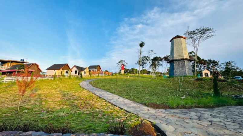 dijual tanah jalan raya puncak dua