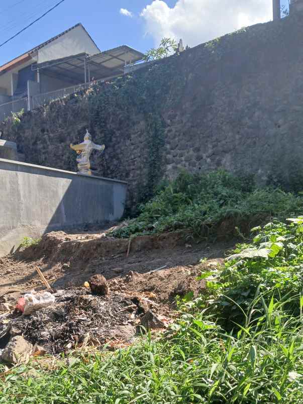 dijual tanah jl suradipa i