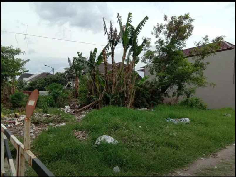 dijual tanah komplek margahayu raya