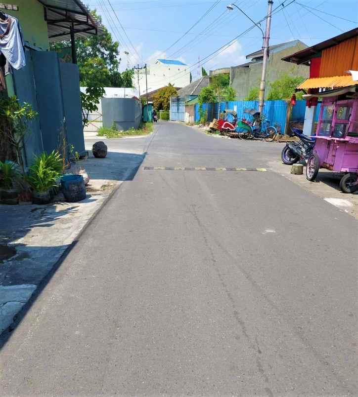 dijual tanah pekarangan banjarsari solo