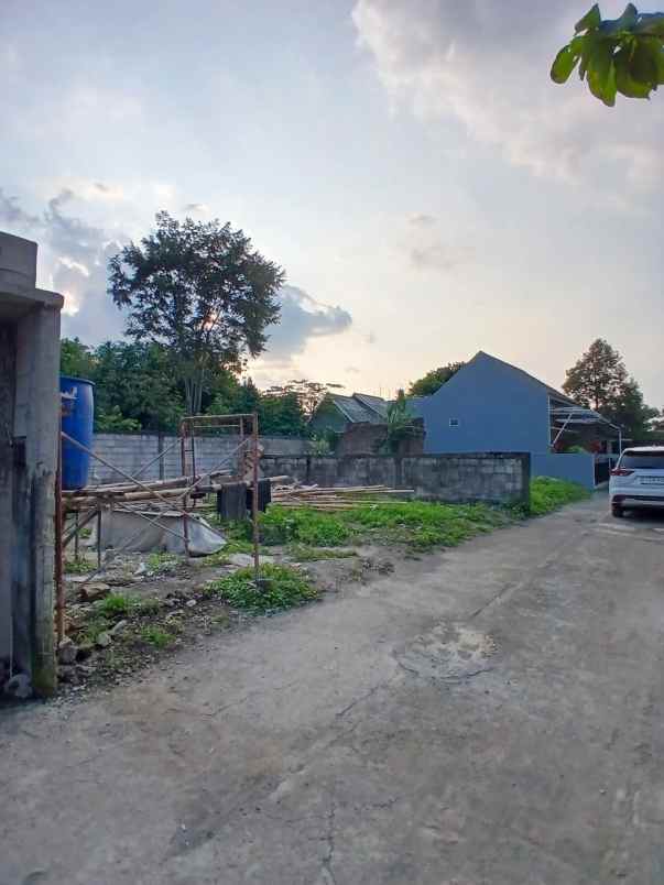 dijual tanah tamanmartani bogem