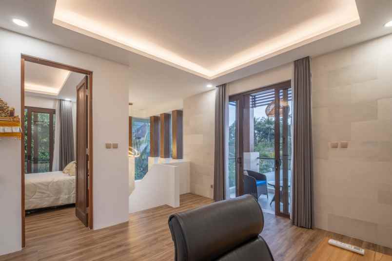 dijual villa desa lalanglingah kec