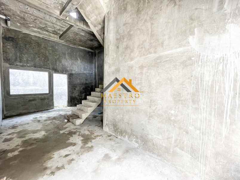 dijual villa komplek cemara houston