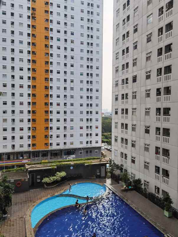disewakan apartemen green pramuka tower chrysant lt 7