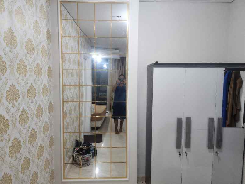 disewakan jual apartemen voila ciputra world lantai 27