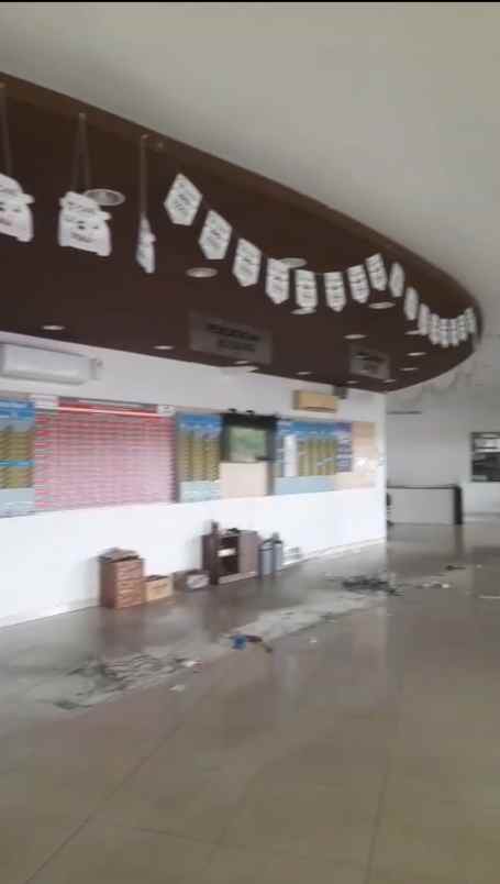 disewakan ruko gudang kantor jalan raya taman