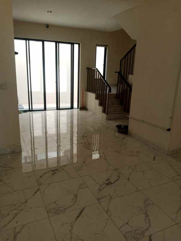 disewakan rumah asya cluster semayang