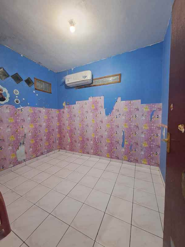 disewakan rumah cawang 3 jl bakti mulya rt