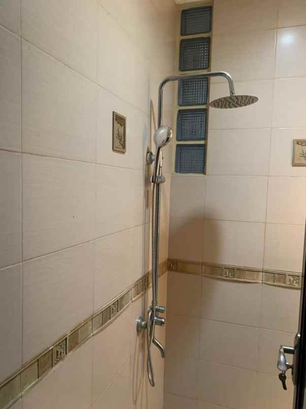 disewakan rumah kelapa gading