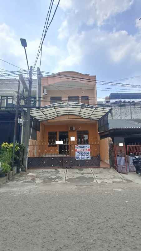 disewakan rumah kelapa puan kelapa gading